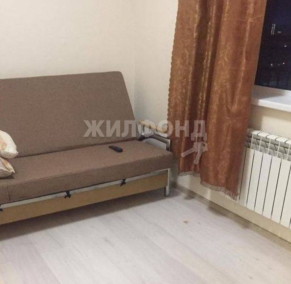 
   Продам 1-комнатную, 39.5 м², Ленина ул, 81

. Фото 3.