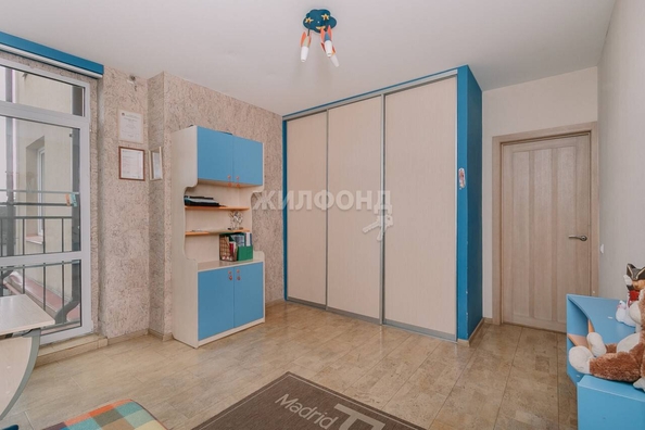 
   Продам 2-комнатную, 71.8 м², , 3

. Фото 16.