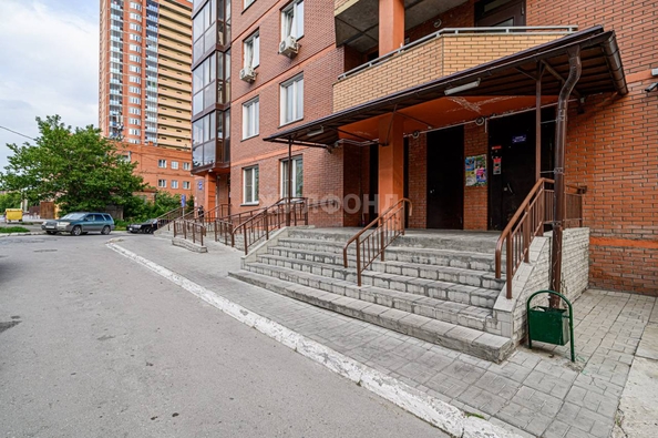 
   Продам 2-комнатную, 59.5 м², Ельцовская ул, 6/2

. Фото 35.