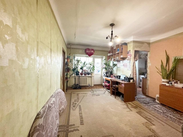 
   Продам 3-комнатную, 56.5 м², Гоголя ул, 1

. Фото 2.