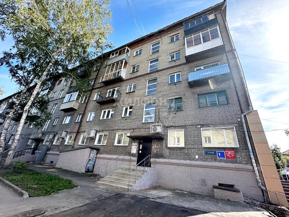 
   Продам 3-комнатную, 56.5 м², Гоголя ул, 1

. Фото 22.