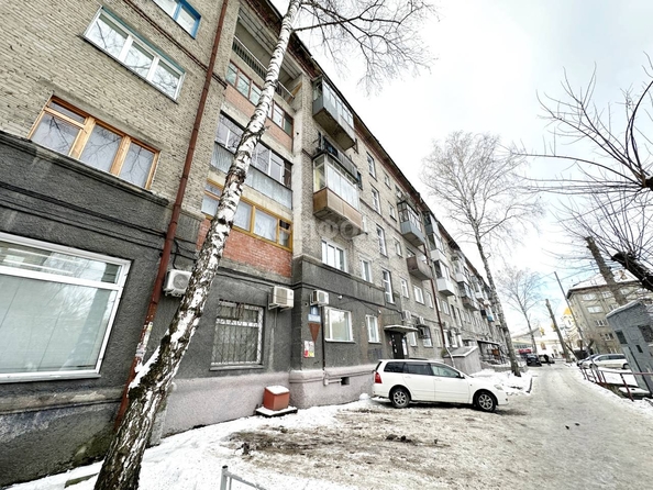 
   Продам 3-комнатную, 56.5 м², Гоголя ул, 1

. Фото 10.