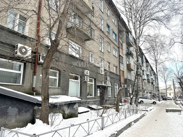 
   Продам 3-комнатную, 56.5 м², Гоголя ул, 1

. Фото 12.