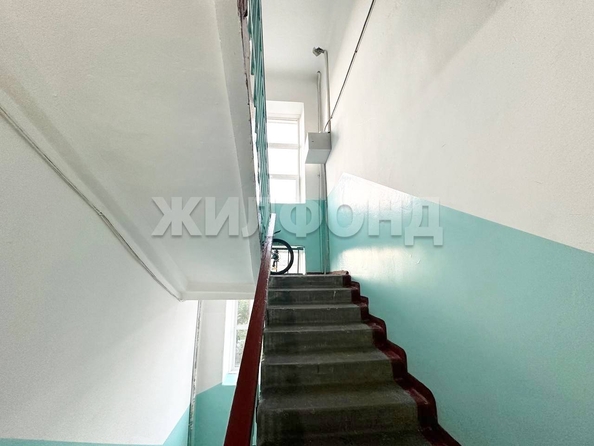 
   Продам 3-комнатную, 56.5 м², Гоголя ул, 1

. Фото 19.