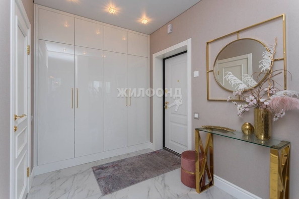 
   Продам 1-комнатную, 45.4 м², Богдана Хмельницкого ул, 19/3

. Фото 3.