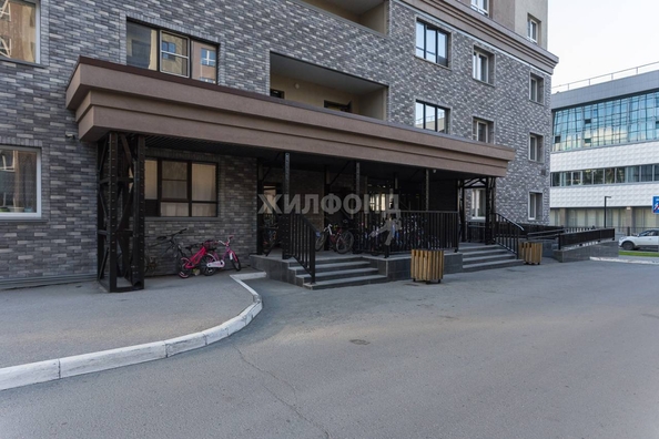 
   Продам 1-комнатную, 45.4 м², Богдана Хмельницкого ул, 19/3

. Фото 24.