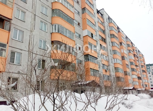 
   Продам комнату, 9.9 м², 9-й Гвардейской Дивизии ул, 1

. Фото 2.