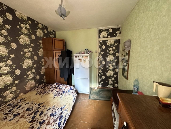 
   Продам комнату, 9.9 м², 9-й Гвардейской Дивизии ул, 1

. Фото 4.