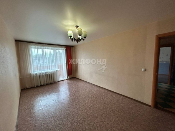 
   Продам 2-комнатную, 45.2 м², Зорге ул, 179

. Фото 2.