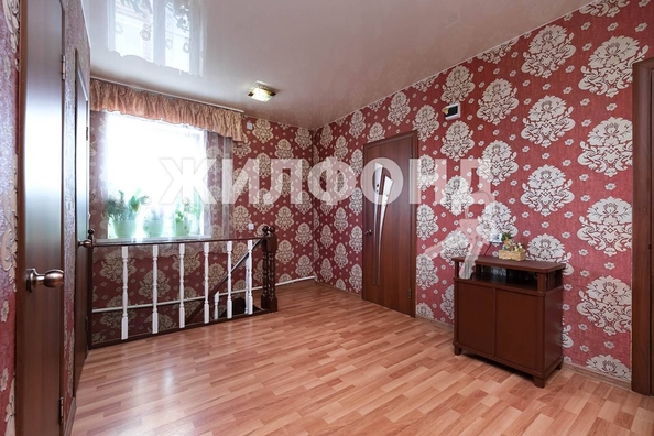 
   Продам дом, 250 м², Новосибирск

. Фото 13.