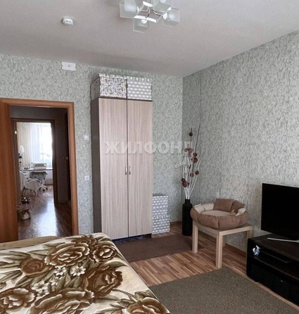 
   Продам 1-комнатную, 40 м², Титова ул, 272

. Фото 5.