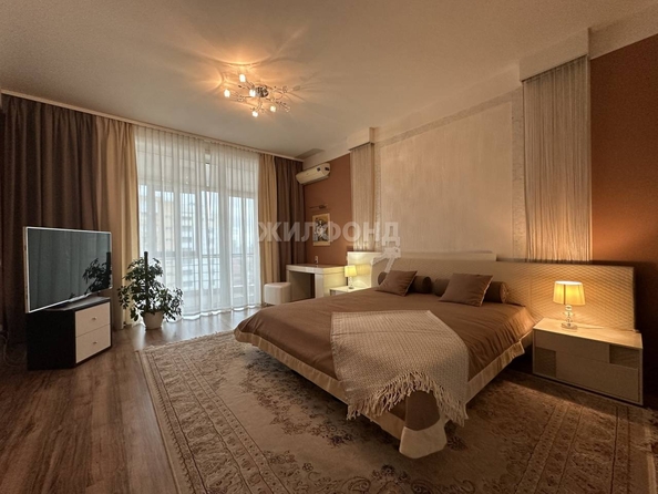 
   Продам 3-комнатную, 116.7 м², Щетинкина ул, 49

. Фото 6.