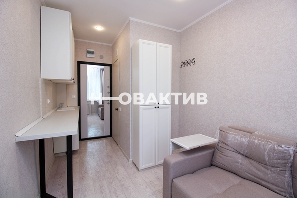 
   Продам комнату, 9 м², Каменская ул, 84В

. Фото 1.