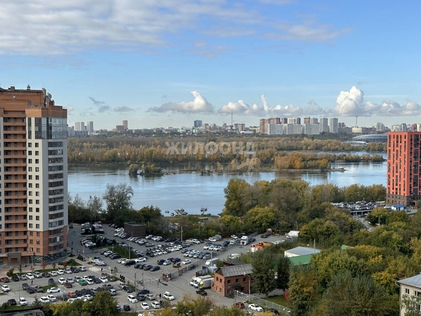 
   Продам 3-комнатную, 73.8 м², Большевистская ул, 32/1

. Фото 13.