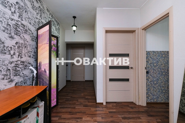 
   Продам 2-комнатную, 60.5 м², Выборная ул, 158

. Фото 8.