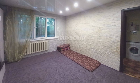 
   Продам 2-комнатную, 42.3 м², Доватора ул, 29

. Фото 1.