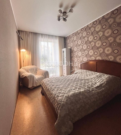 
   Продам 2-комнатную, 73 м², 7-й микрорайон, 30

. Фото 5.