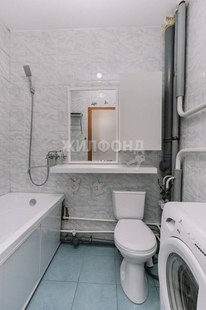 
   Продам 1-комнатную, 25.4 м², Дмитрия Шмонина ул, 4

. Фото 11.