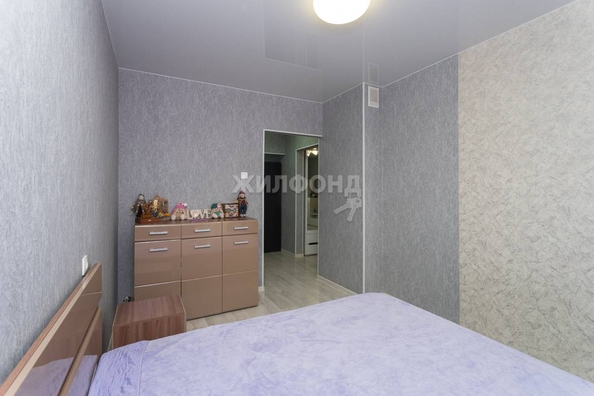 
   Продам 2-комнатную, 40.6 м², Николая Сотникова ул, 14

. Фото 11.