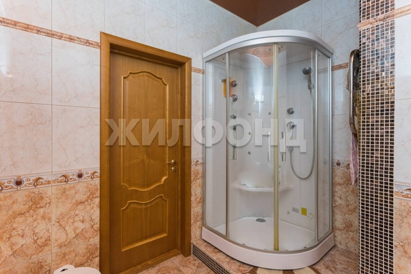 
   Продам 3-комнатную, 101 м², Вокзальная магистраль ул, 10

. Фото 18.