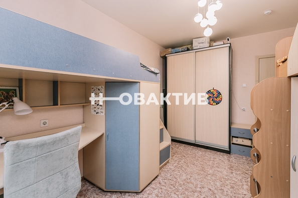 
   Продам 2-комнатную, 59.8 м², Междуреченская ул, 5/1

. Фото 12.