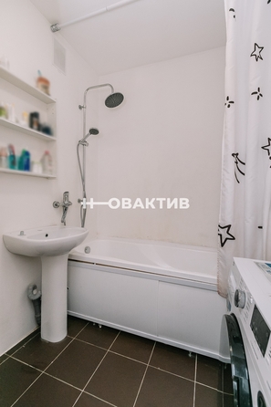 
   Продам 2-комнатную, 59.8 м², Междуреченская ул, 5/1

. Фото 16.