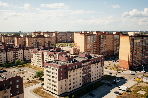 
   Продам 3-комнатную, 56.13 м², Юности ул, 7

. Фото 4.