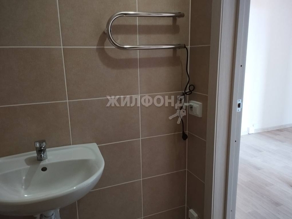 
   Продам 2-комнатную, 50.7 м², Бородина ул, 54

. Фото 10.