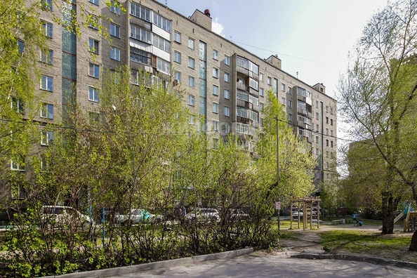 
   Продам 2-комнатную, 41.3 м², Челюскинцев ул, 44

. Фото 17.