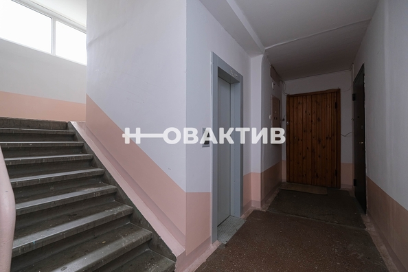 
   Продам 1-комнатную, 37.5 м², 2-я Обская ул, 69

. Фото 12.