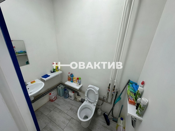 
   Сдам торговое помещение, 81.7 м², Владимира Заровного ул, 24

. Фото 8.