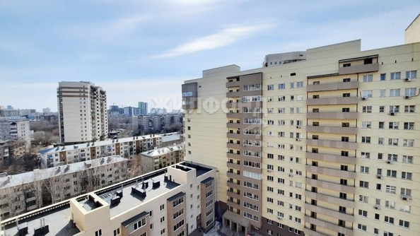 
   Продам 3-комнатную, 94.5 м², Галущака ул, 17

. Фото 9.