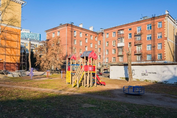 
   Продам 3-комнатную, 57.6 м², Вертковская ул, 6

. Фото 25.