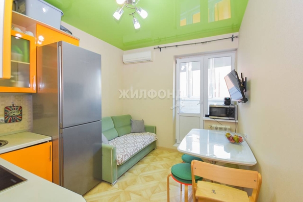 
   Продам 1-комнатную, 38.6 м², Авиастроителей ул, 17

. Фото 1.