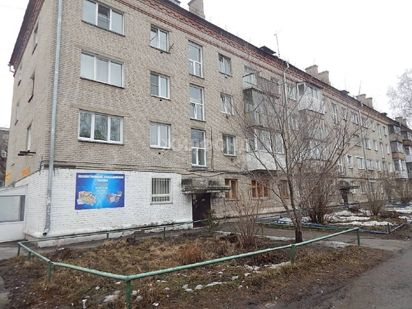 
   Продам 2-комнатную, 42.5 м², ЖКО Аэропорта ул, 6

. Фото 2.