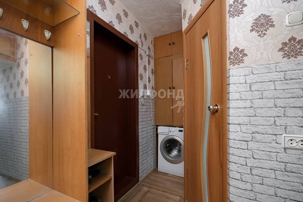 
   Продам 1-комнатную, 28.7 м², Водозабор ул, 6

. Фото 11.