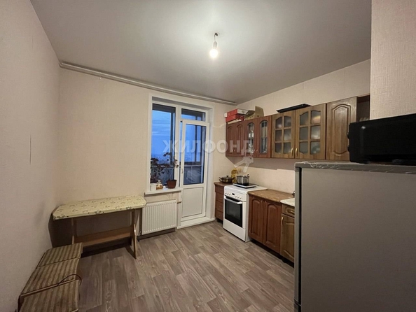 
   Продам 2-комнатную, 50.9 м², Бородина ул, 56

. Фото 5.