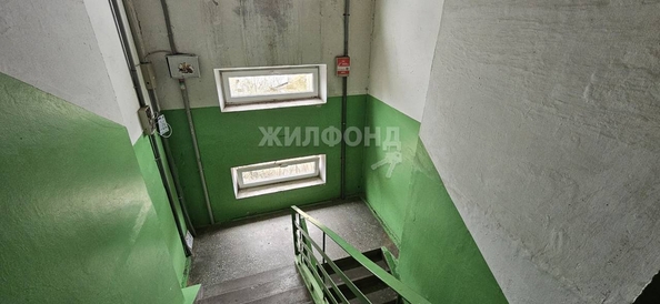 
   Продам 3-комнатную, 58 м², Военный городок ул, 118

. Фото 11.