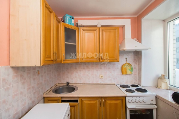 
   Продам 3-комнатную, 56.4 м², Челюскинцев ул, 18

. Фото 4.