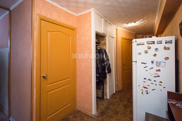 
   Продам 3-комнатную, 56.4 м², Челюскинцев ул, 18

. Фото 26.