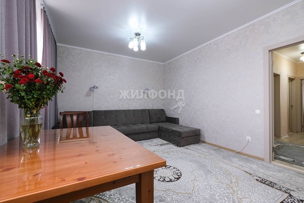 
   Продам 3-комнатную, 92.8 м², Блюхера ул, 71б

. Фото 15.