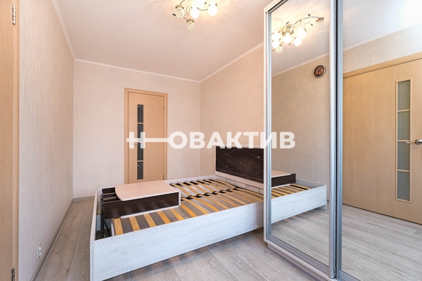 
   Продам 2-комнатную, 46 м², Жуковского ул, 121

. Фото 10.