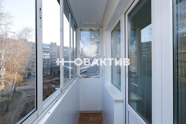 
   Продам 2-комнатную, 46 м², Жуковского ул, 121

. Фото 18.