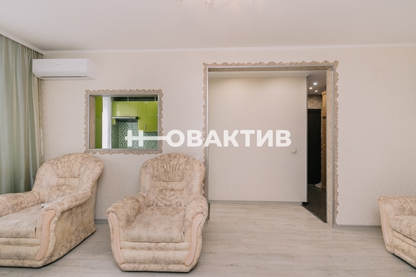 
   Продам 2-комнатную, 46 м², Жуковского ул, 121

. Фото 7.