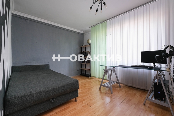 
   Продам коттедж, 274 м², Новосибирск

. Фото 42.