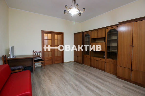 
   Продам 1-комнатную, 56 м², Галущака ул, 1

. Фото 6.