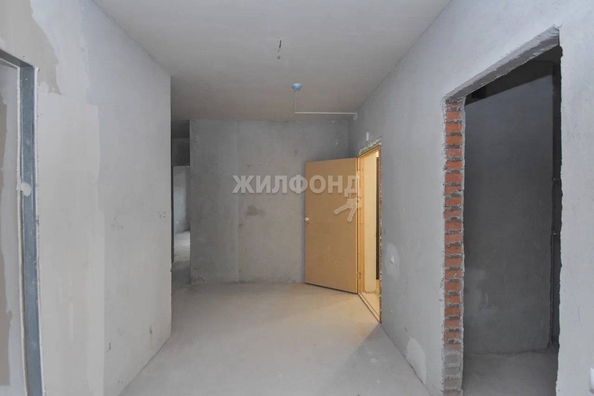 
   Продам 2-комнатную, 73.6 м², Дуси Ковальчук ул, 238

. Фото 9.