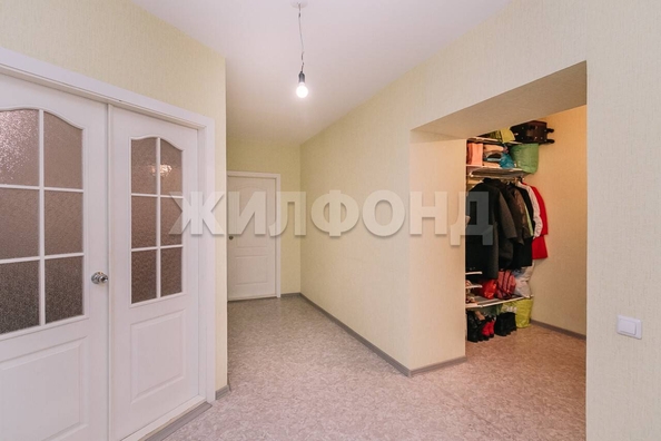 
   Продам 2-комнатную, 66.2 м², 2-й (4 мкр.) кв-л, 232

. Фото 6.