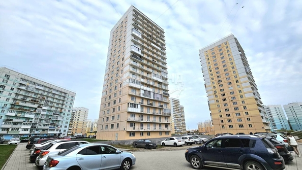 
   Продам 1-комнатную, 39.9 м², Николая Сотникова ул, 11/1

. Фото 19.