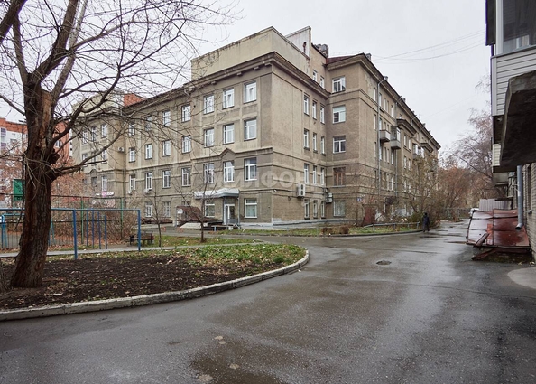 
   Продам 3-комнатную, 77.2 м², Крылова ул, 3

. Фото 20.